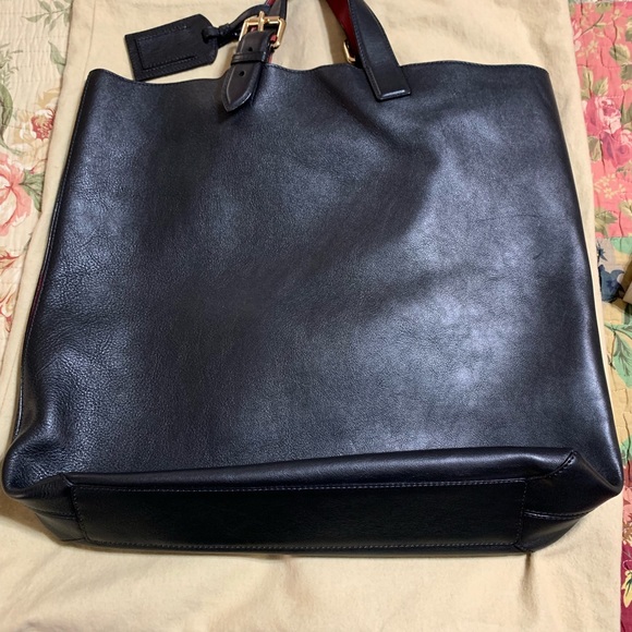 Burberry Reversible Purse Black/Red w/wallet - Picture 4 of 8